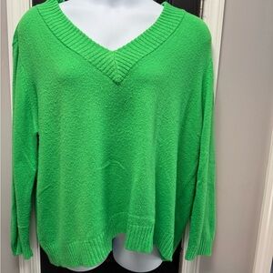 Eloquii Vibrant Green V-Neck Sweater